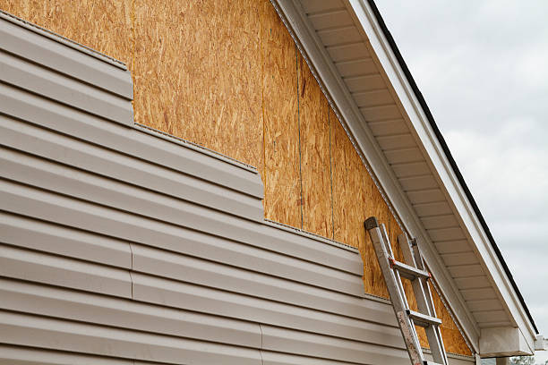 24/7 Emergency Vinyl Siding experts in San Antonio, FL